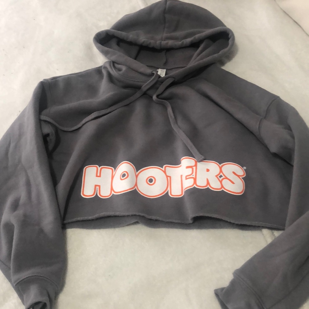 Hooters gray crop hoodie